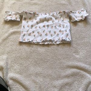 Crop top off the shoulder floral